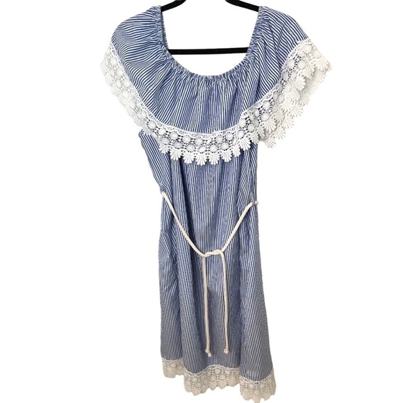 New Look Dresses & Skirts - New LOOK Blue White Striped Lace Accent Sleeveless Dress Size 2X Plus Size